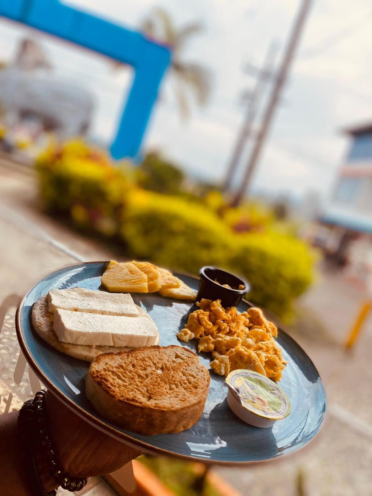 Hotel Bahia Guatapé Dış mekan fotoğraf